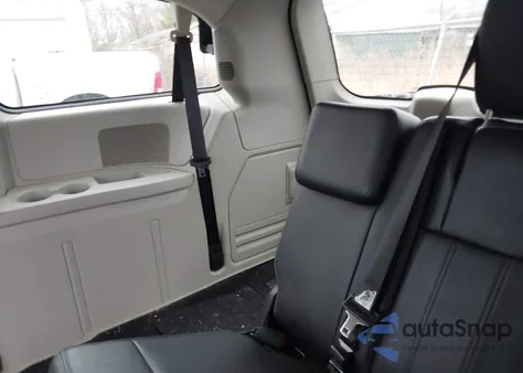 2013 Chrysler Town & Country Touring from USA, damaged, VIN 2C4RC1BGXDR787582